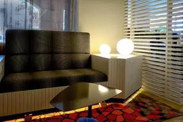 Vertice Sevilla - إشبيلية