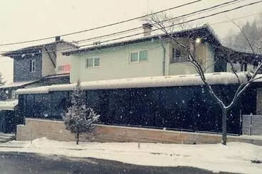 Discret Hotel & Restaurant - Vladaya