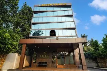 Treebo Golden Terminal, Kochi Airport - Kochi