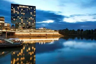 Hyatt Regency Dusseldorf - Dusseldorf