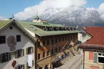 Atlas Grand - Garmisch Partenkirchen