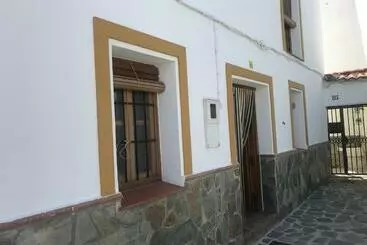 Casa Petra : Bonita Casa Rural En Yunquera - Yunquera