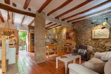 Cal Joanet, Acollidora Caseta A Gratallops - Gratallops