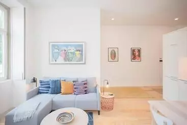 Liiiving In Porto   Haven Pool Apartment - Oporto