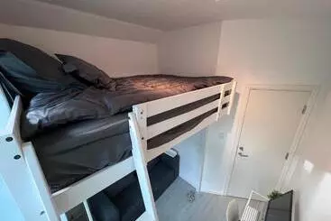 Cozy Room With Smart Solutions Grunerløkka Central Happy Days - Voringfossen