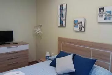 Hostal Sant Roc - Botarell