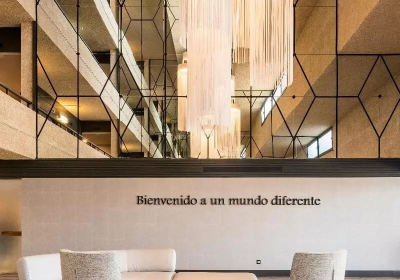 Fotos del hotel Ilunion Las Lomas:  32