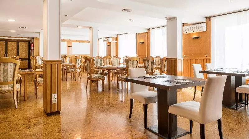 Fotos del hotel Ilunion Las Lomas:  5