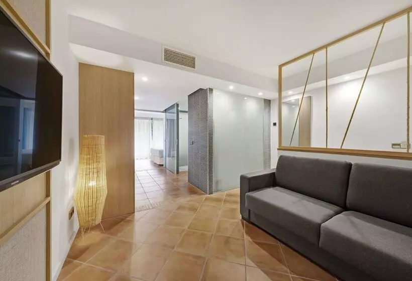Fotos del hotel Occidental Cala Viñas:  39