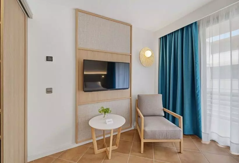 Fotos del hotel Occidental Cala Viñas:  41