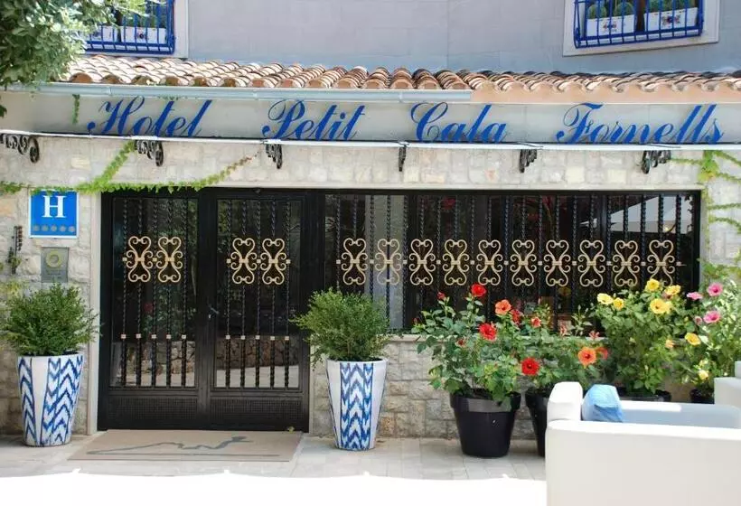 Fotos del hotel Petit Cala Fornells:  4