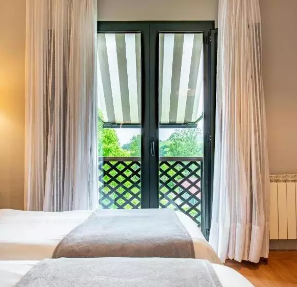 Fotos del hotel Santa Cruz:  5