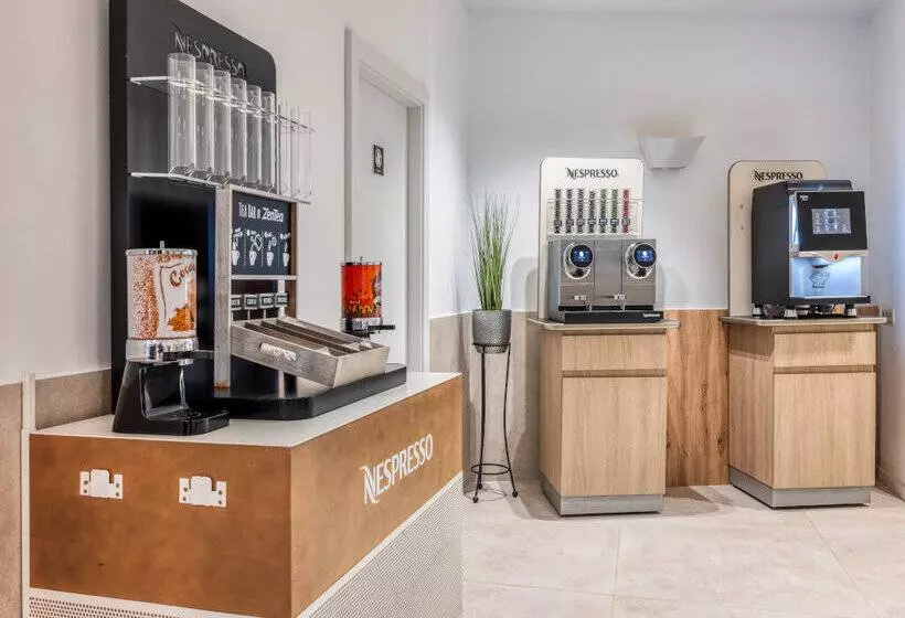 Fotos del hotel Ohtels Gran Hotel Almeria:  35