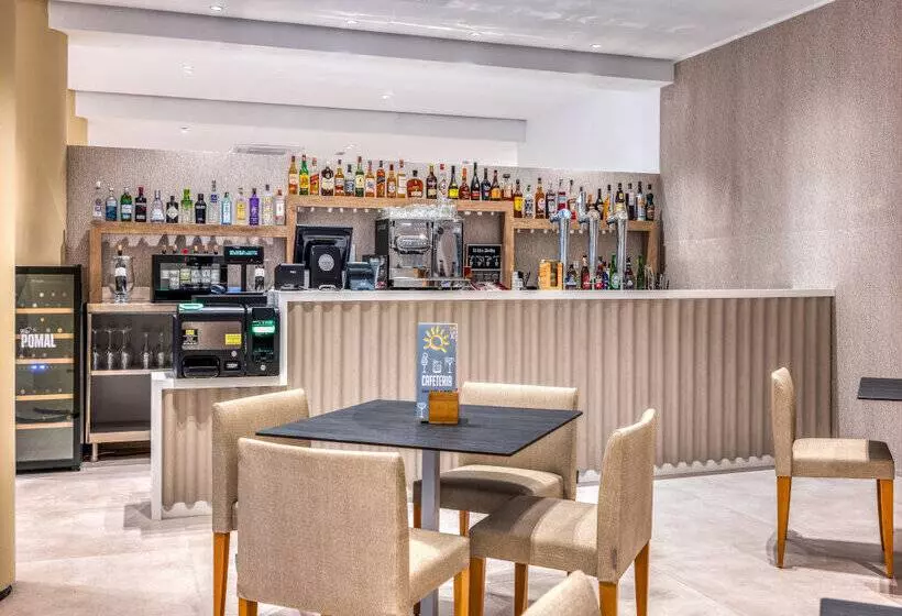 Fotos del hotel Ohtels Gran Hotel Almeria:  15