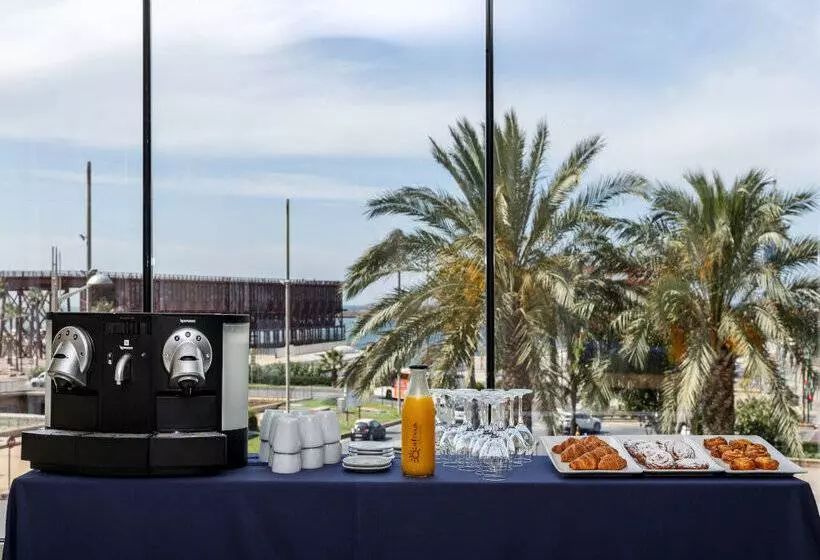 Fotos del hotel Ohtels Gran Hotel Almeria:  36