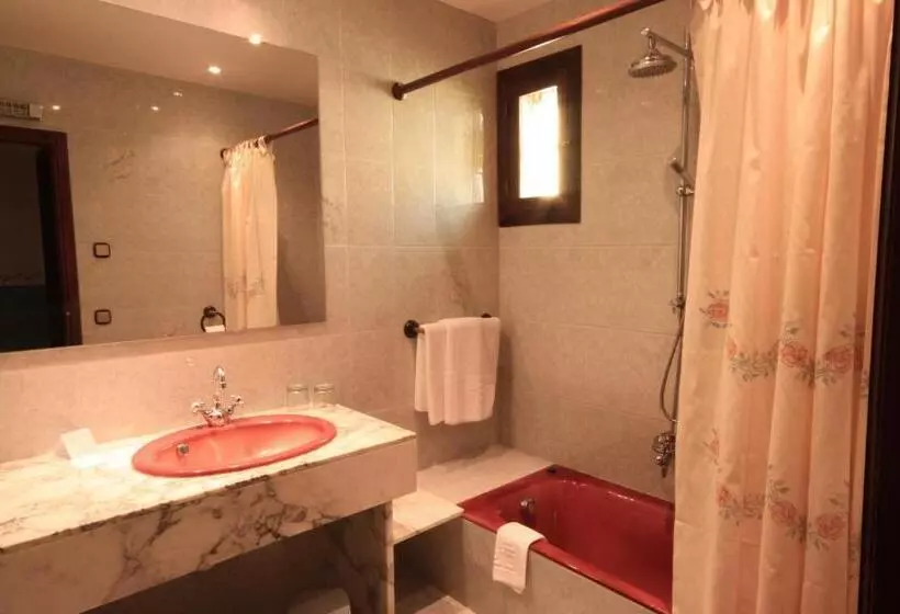 Fotos del hotel Petit Hotel Ses Rotges:  9