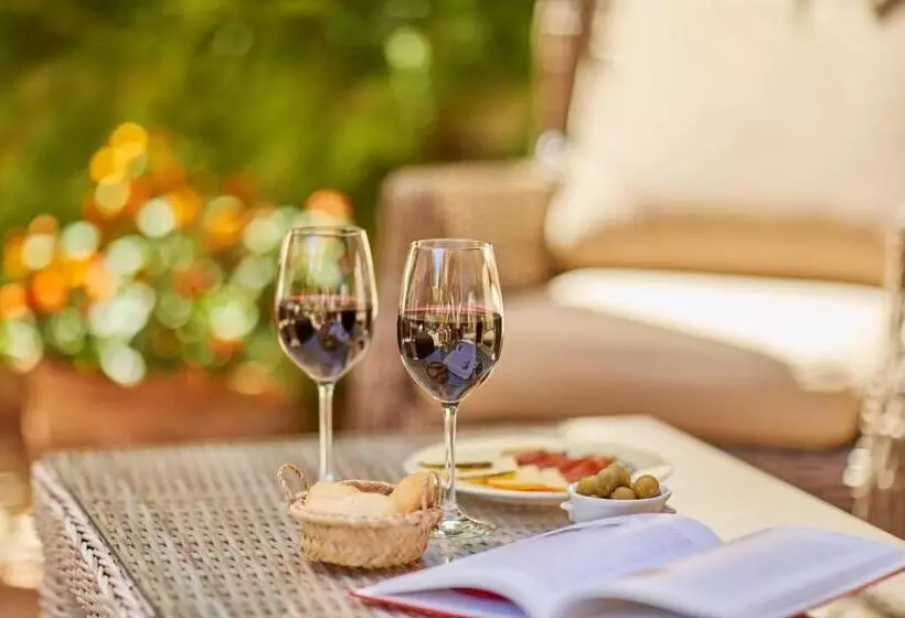 Fotos del hotel Petit Hotel Ses Rotges:  2