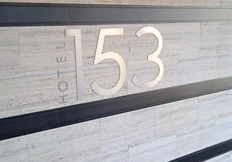 Fotos del hotel 153:  8
