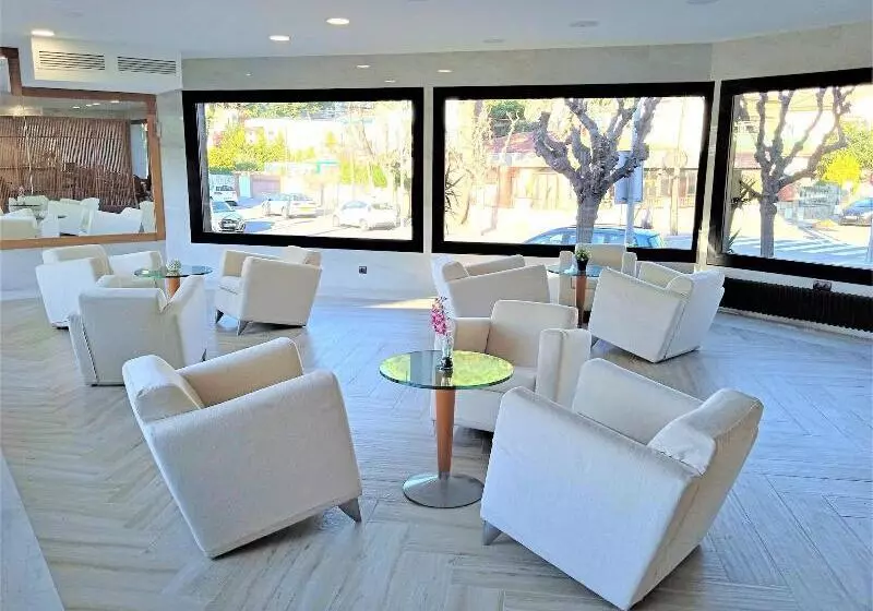 Fotos del hotel 153:  23