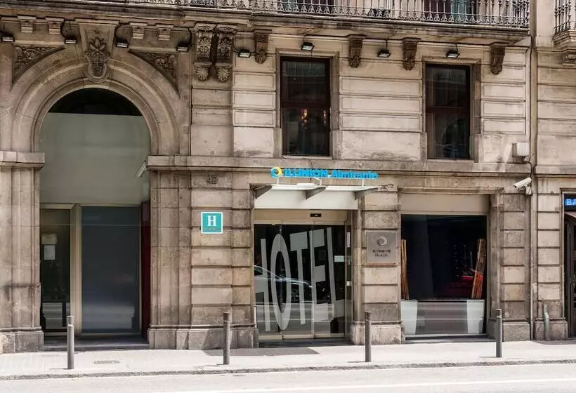 Fotos del hotel Ilunion Almirante:  30