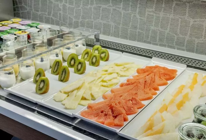 Fotos del hotel Ilunion Almirante:  7