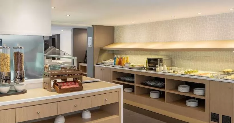 Fotos del hotel Ilunion Almirante:  27