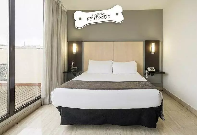 Fotos del hotel Ilunion Almirante:  2