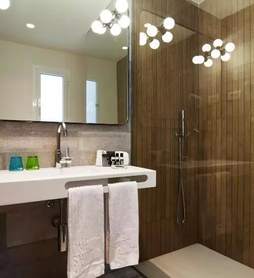 Fotos del hotel One Shot Colón 46:  6