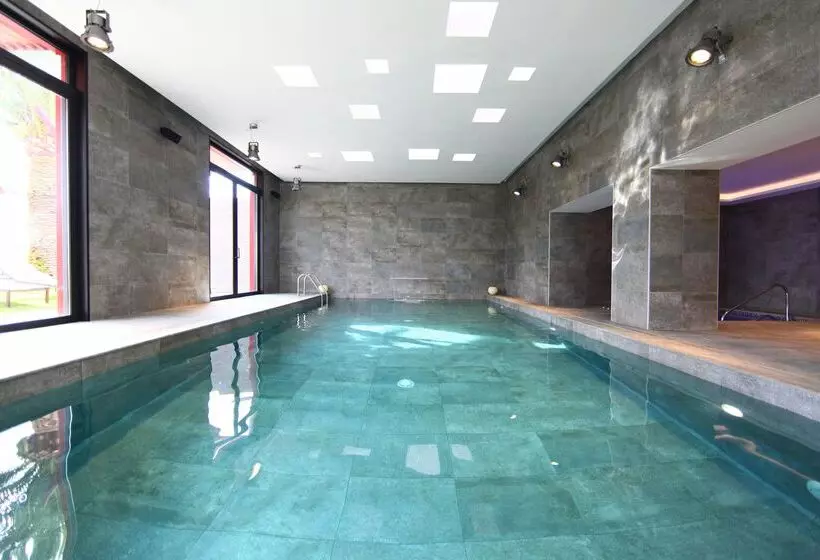 Pure Salt Garonda 4* Sup – Adults Only