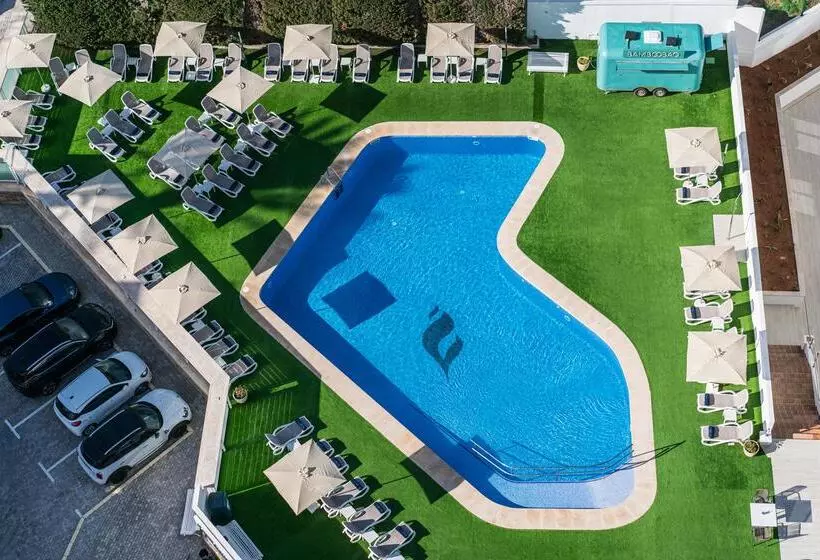 Thb Maria Isabel – Adults Only