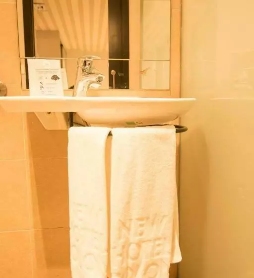 Fotos del hotel New Hotel Colon:  10