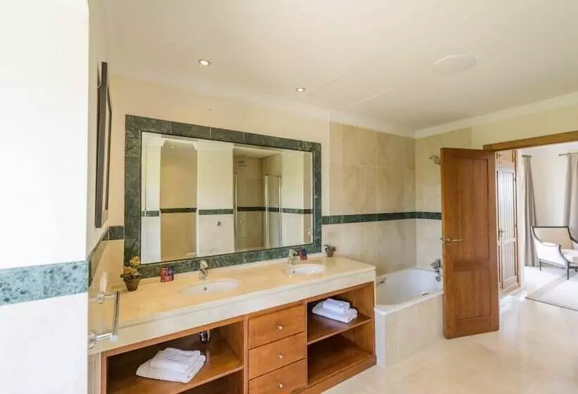 Fotos del hotel Arcos Golf  Cortijo Y Villas:  9