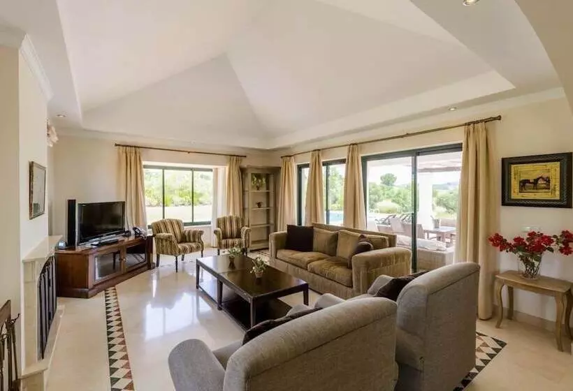 Fotos del hotel Arcos Golf  Cortijo Y Villas:  19