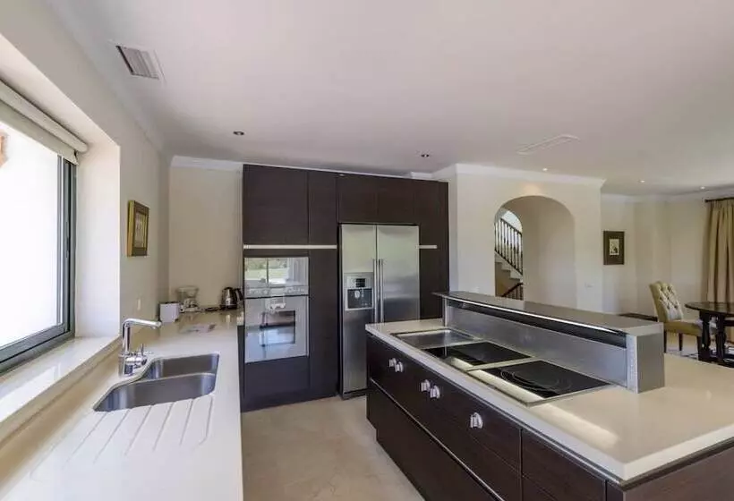 Fotos del hotel Arcos Golf  Cortijo Y Villas:  8