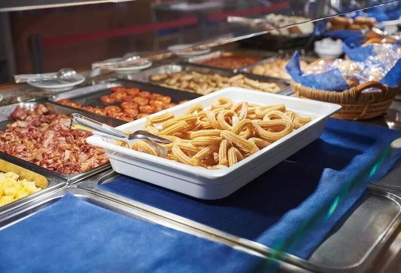 Fotos del hotel Checkin Blanes:  17