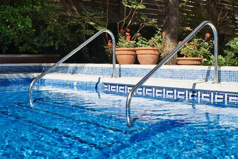 Fotos del hotel Checkin Blanes:  7