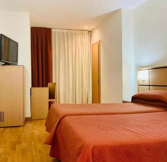 Fotos del hotel Doña Lola:  13