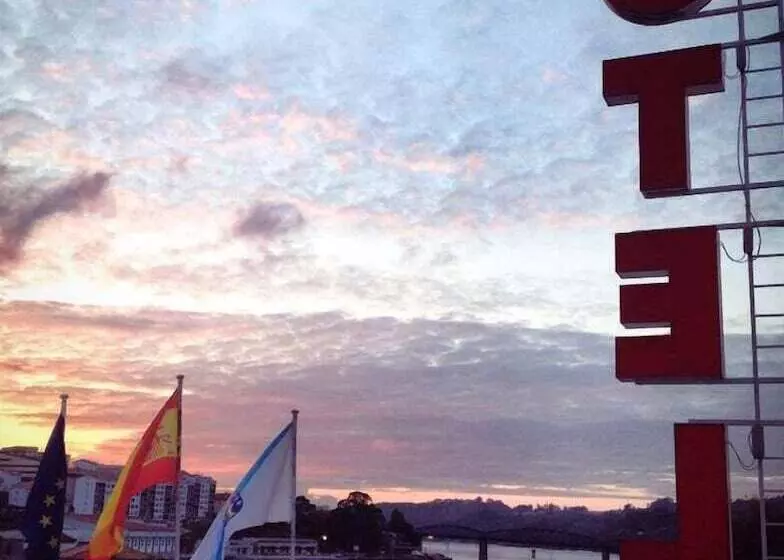 Fotos del hotel Eumesa:  16