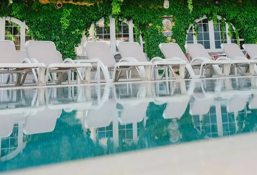 Fotos del hotel Los Angeles Hotel &amp; Spa:  7