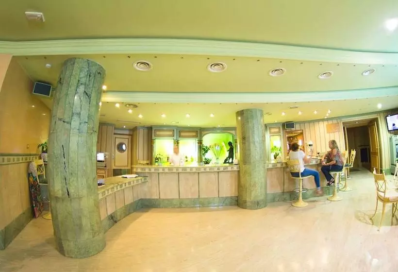 Fotos del hotel Los Angeles Hotel &amp; Spa:  2