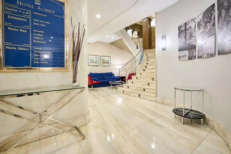 Fotos del hotel Albret:  12