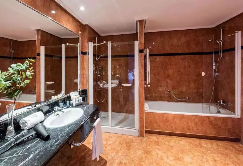 Fotos del hotel Madrid Plaza De España Affiliated By Meliá:  35