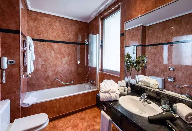 Fotos del hotel Madrid Plaza De España Affiliated By Meliá:  36