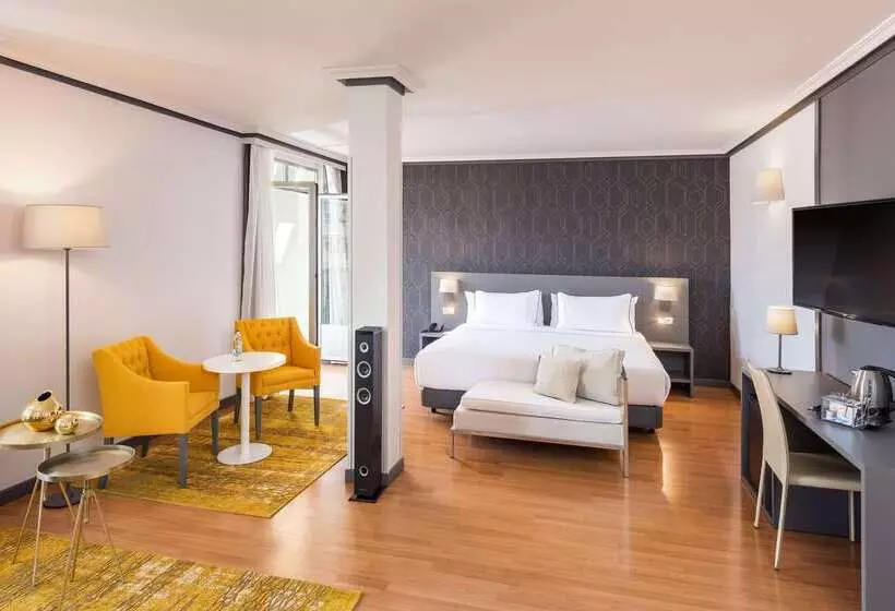 Fotos del hotel Madrid Plaza De España Affiliated By Meliá:  17