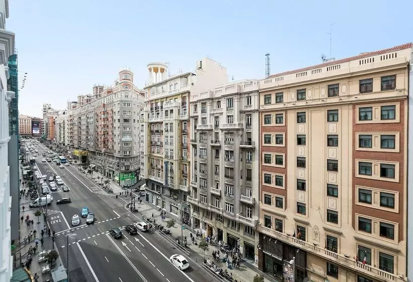 Fotos del hotel Madrid Plaza De España Affiliated By Meliá:  51