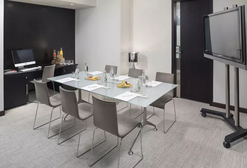 Fotos del hotel Me Madrid Reina Victoria By Meliá:  29