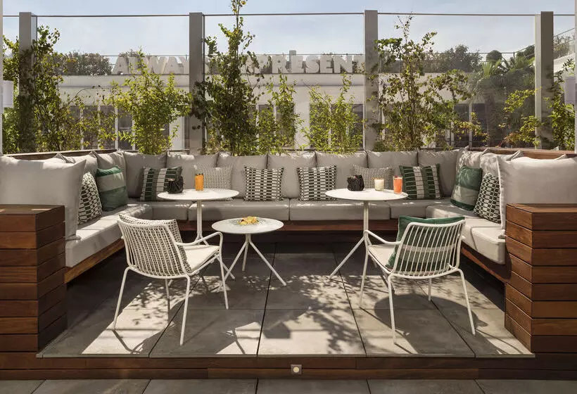 Fotos del hotel Me Madrid Reina Victoria By Meliá:  33