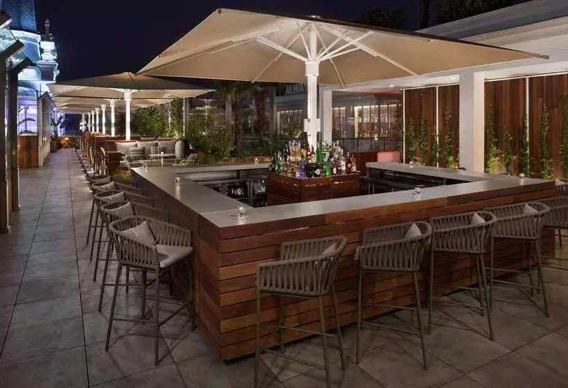 Fotos del hotel Me Madrid Reina Victoria By Meliá:  23