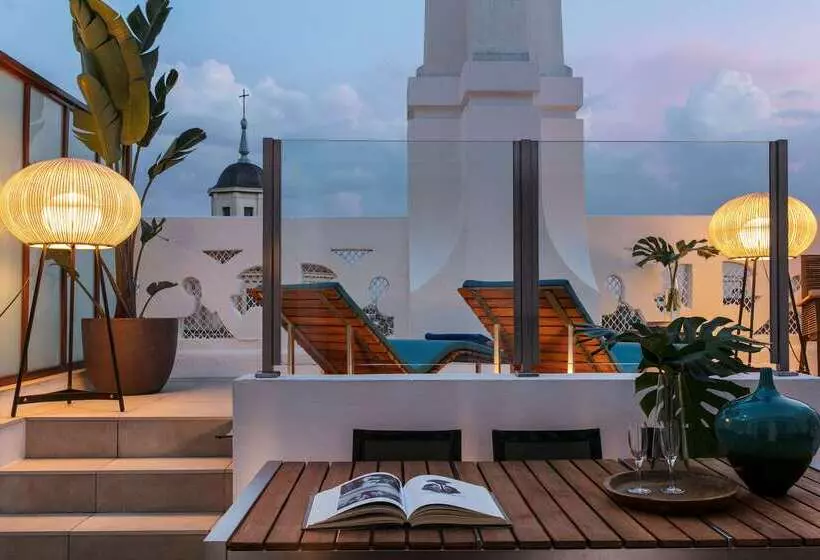 Fotos del hotel Me Madrid Reina Victoria By Meliá:  42