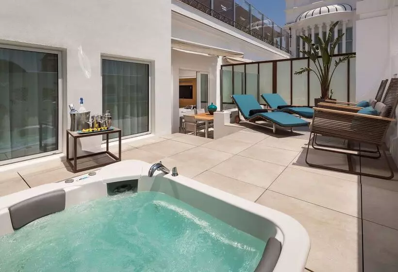 Fotos del hotel Me Madrid Reina Victoria By Meliá:  68